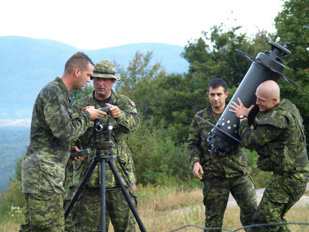 Украина радар новостей в контакте. Радар Украина. Американские радары для контр артиллерии. Counter mortar Radar. Counter mortar Radar USA.