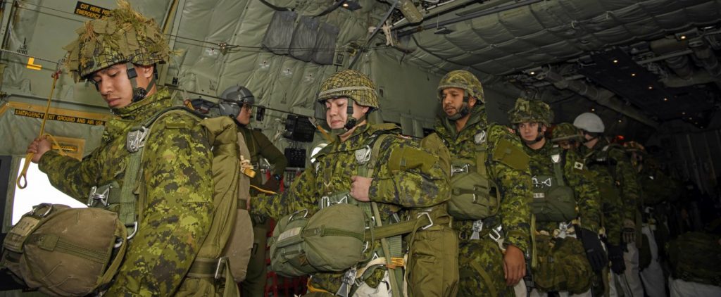 Canadian Airborne Paratrooper  Maroon  Sweatshirt Parachutists 